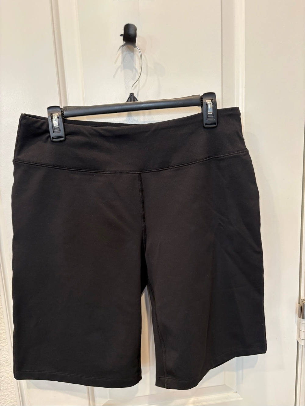 Lands' End Black High-Rise Bike Shorts - Picture 6 of 8